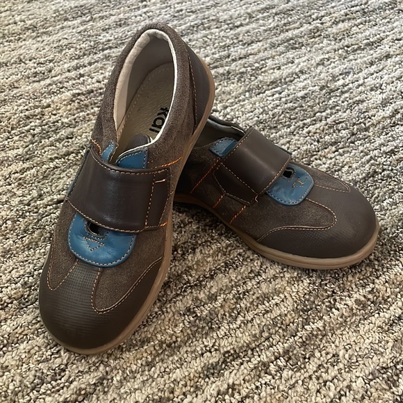 Kai shoes in Calen style (brown) by See Kai Run. - Picture 2 of 4